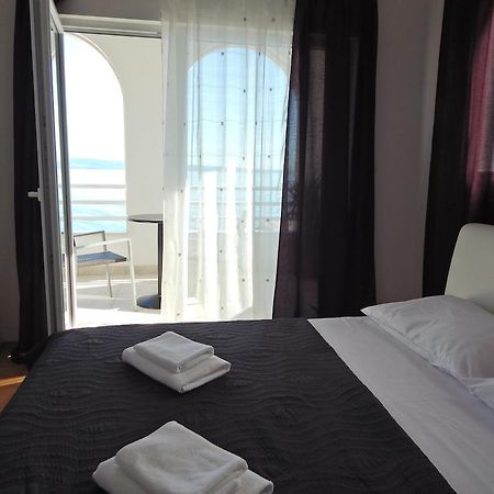 Sea Star Apartments 珀德垂那 外观 照片